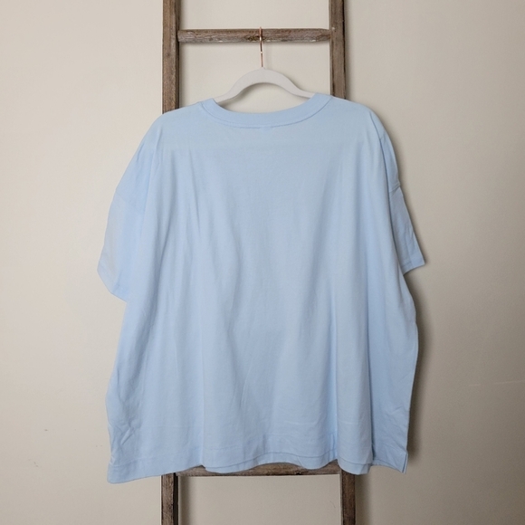 ⭐️40% Off⭐️ Old Navy Loose Easy Vintage Graphic T-shirt - Picture 8 of 10